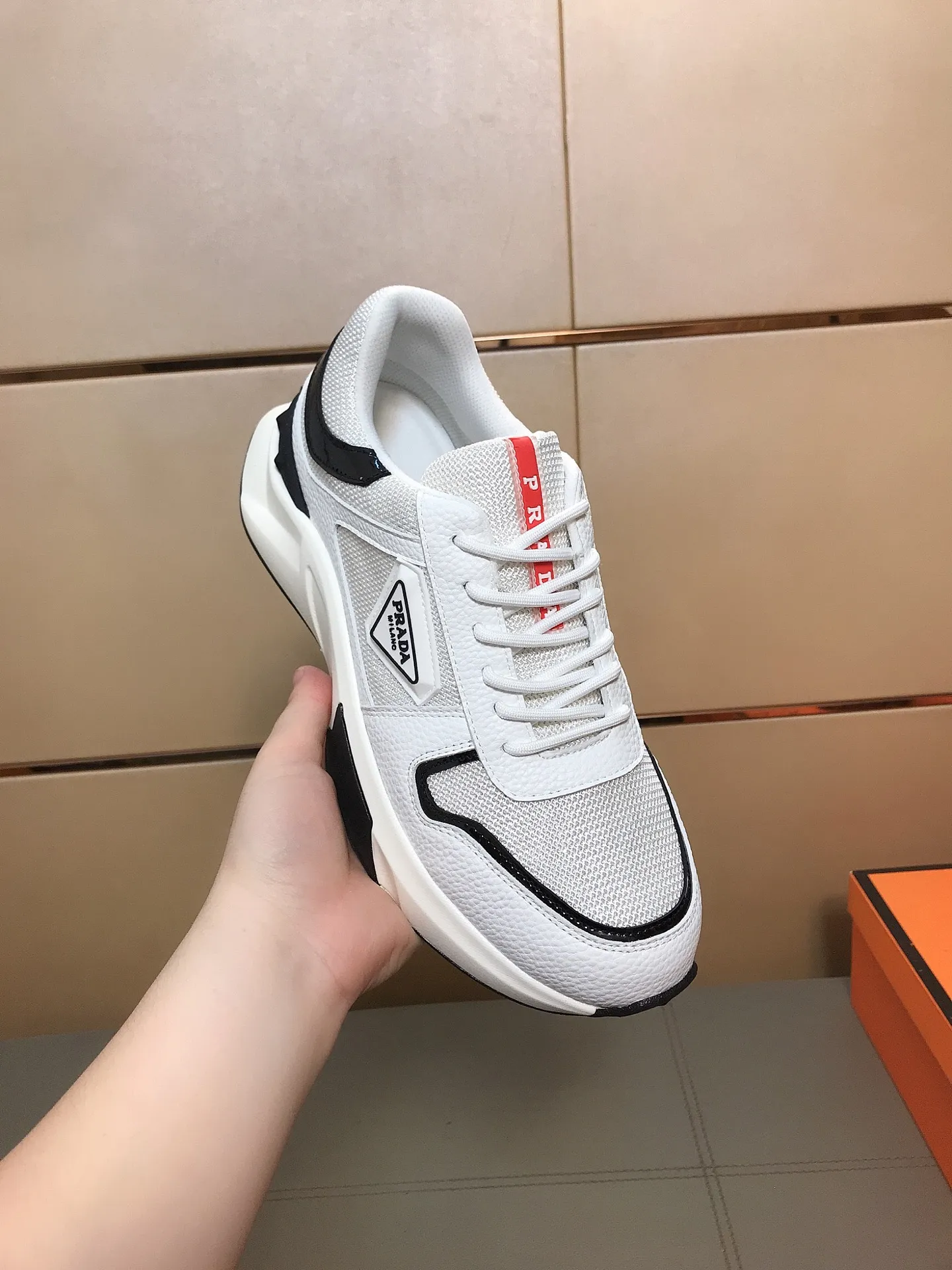 Ex-factory price 442 💎💎🆕Prada's latest casual and fashionable men's shoes👟hot style💥simple and elegant style, exclusive for trendy men. Unique latest brand elements👑, fashionable and generous, imported cowhide stitching and breathable fabrics, comfortable lining + sheepskin feet, super comfortable and wear-resistant outsole, classic model taken in kind, size: 38-44